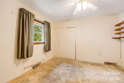 141 Macedonia Road, Asheville, NC 28804 - Photo 15