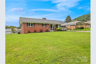 241 Grandview Circle, Waynesville, NC 28786 - Photo 1