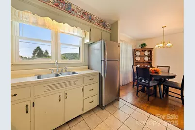 241 Grandview Circle, Waynesville, NC 28786 - Photo 15