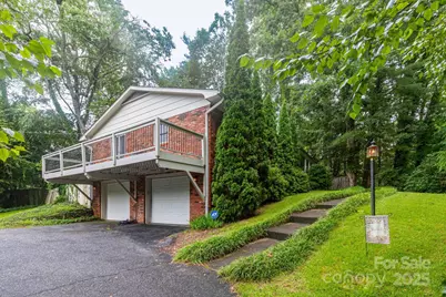 936 Toxaway Drive, Hendersonville, NC 28791 - Photo 1