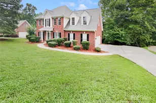 2405 Falling Leaf Ct, Rock Hill, SC 29732 - Photo 9