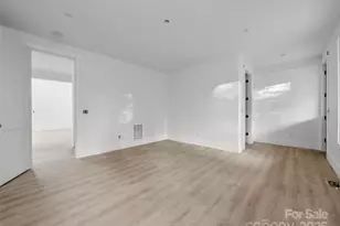 365 Cherokee Cir, Lake Toxaway, NC 28747 - Photo 23