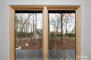 365 Cherokee Cir, Lake Toxaway, NC 28747 - Photo 27