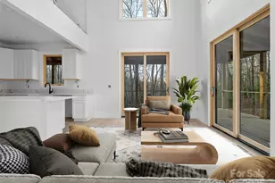 365 Cherokee Cir, Lake Toxaway, NC 28747 - Photo 11