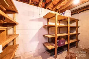 2541 Raintree St, Connelly Springs, NC 28612 - Photo 43