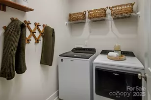 3109 Finchborough Ct, Charlotte, NC 28269 - Photo 15