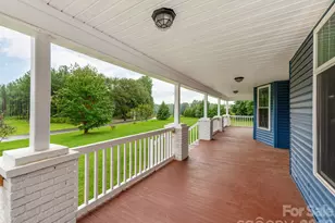 776 S Grove St, Lincolnton, NC 28092 - Photo 9