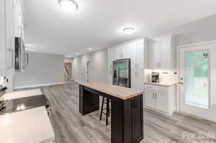 776 S Grove St, Lincolnton, NC 28092 - Photo 5