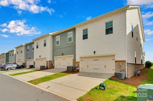 2131 Stevens Mill Rd, Matthews, NC 28104 - Photo 5