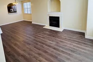 575 Goldstaff Ln, Charlotte, NC 28273 - Photo 3