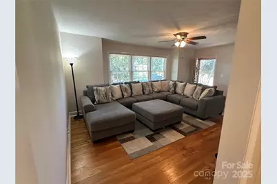 2309 Briarwood Street SW, Lenoir, NC 28645 - Photo 11