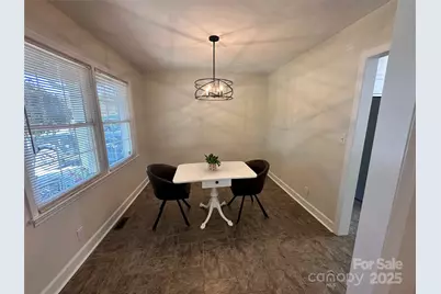 2309 Briarwood Street SW, Lenoir, NC 28645 - Photo 9