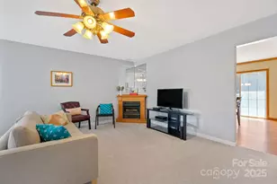 27 Eden Glen Rd, Black Mountain, NC 28711 - Photo 7