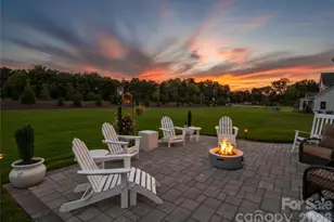 3826 Dahlia Dr, Harrisburg, NC 28075 - Photo 5