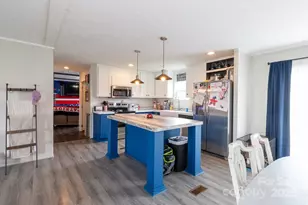 101 Park Ln, Grover, NC 28073 - Photo 5