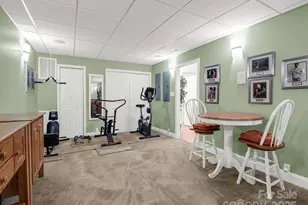 2137 6th St NW, Hickory, NC 28601 - Photo 37