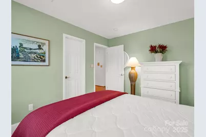 2137 6th Street NW, Hickory, NC 28601 - Photo 27