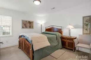 2137 6th St NW, Hickory, NC 28601 - Photo 21