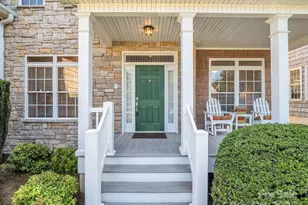 2137 6th St NW, Hickory, NC 28601 - Photo 3