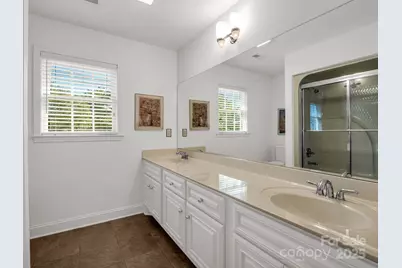 2137 6th Street NW, Hickory, NC 28601 - Photo 31