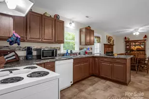 119 Oakhill Dr, Forest City, NC 28043 - Photo 13