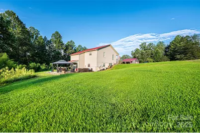 1161 Teaberry Lane, Lenoir, NC 28645 - Photo 15