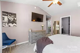 8048 Alderton Ln, Charlotte, NC 28215 - Photo 21