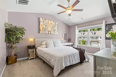 8048 Alderton Lane, Charlotte, NC 28215 - Photo 19