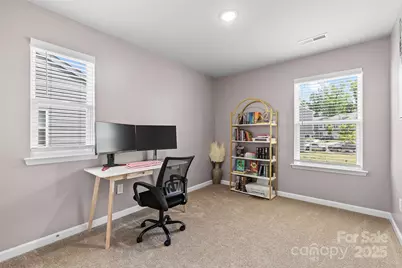 8048 Alderton Lane, Charlotte, NC 28215 - Photo 29