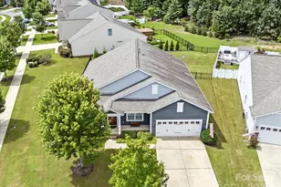 1628 Spring Blossom Trail, Fort Mill, SC 29708 - Photo 39