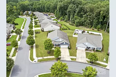 1628 Spring Blossom Trail, Fort Mill, SC 29708 - Photo 37