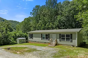 35 Dupont Estates Dr, Hendersonville, NC 28739 - Photo 23