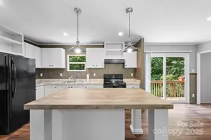 35 Dupont Estates Dr, Hendersonville, NC 28739 - Photo 7