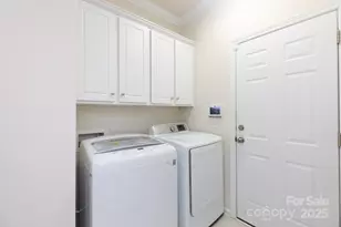 12809 Hunting Birds Ln, Charlotte, NC 28278 - Photo 33