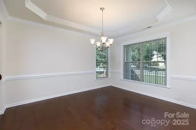 12809 Hunting Birds Lane, Charlotte, NC 28278 - Photo 5