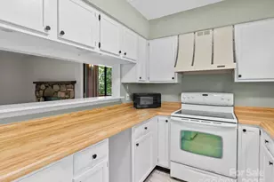 102 Cedar Forest Trail, Asheville, NC 28803 - Photo 9