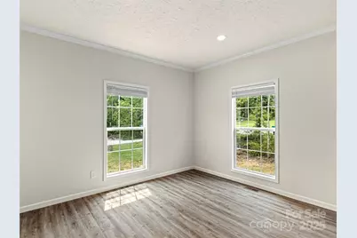 15 Eagle Drive, Hendersonville, NC 28792 - Photo 19