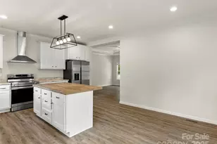 16 Eagle Dr, Hendersonville, NC 28792 - Photo 13