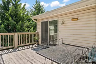 177 Rhoda St, Canton, NC 28716 - Photo 11