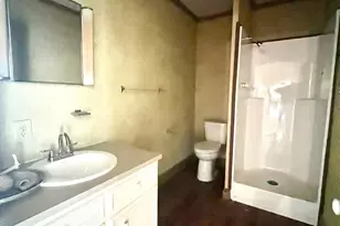 347 E Main Ave, Taylorsville, NC 28681 - Photo 15