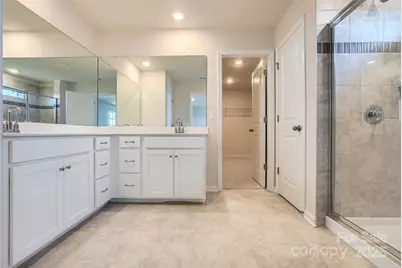 1043 Lookout Shoals Drive, Fort Mill, SC 29715 - Photo 7