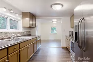 120 Harrison St, Swannanoa, NC 28778 - Photo 9