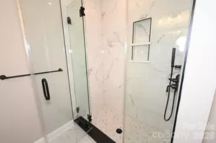 3835 Sulphur Springs Rd NE, Hickory, NC 28601 - Photo 35