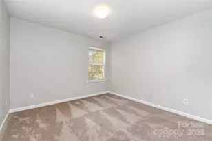 2184 Winthrop Chase Dr, Charlotte, NC 28212 - Photo 17