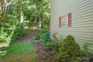 1 Rocking Porch Rd, Asheville, NC 28805 - Photo 21