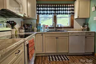 11267 Rush Fork Rd, Clyde, NC 28721 - Photo 7