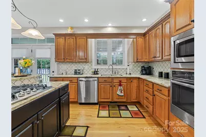 62 Classic Oaks Circle, Hendersonville, NC 28792 - Photo 11