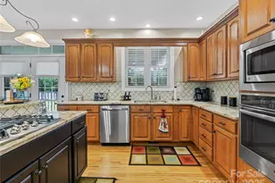 62 Classic Oaks Cir, Hendersonville, NC 28792 - Photo 11