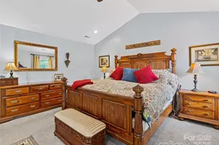 62 Classic Oaks Cir, Hendersonville, NC 28792 - Photo 23