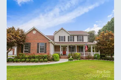 62 Classic Oaks Circle, Hendersonville, NC 28792 - Photo 1